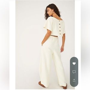 Free People FB Beach - Changing Tides set - Medium